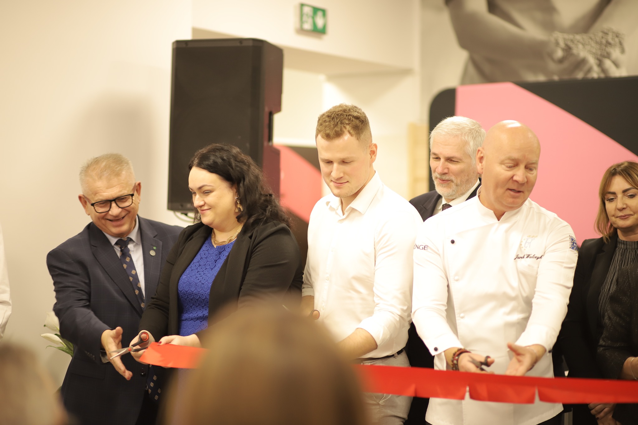 594989946 1431024415692881 6515965957500129335 n